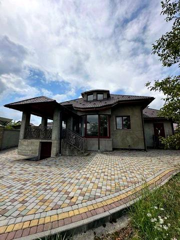 Продається будинок в с. Тячівка