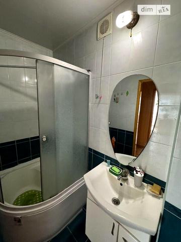 Продаж 1к Квартира Ньютона вулиця