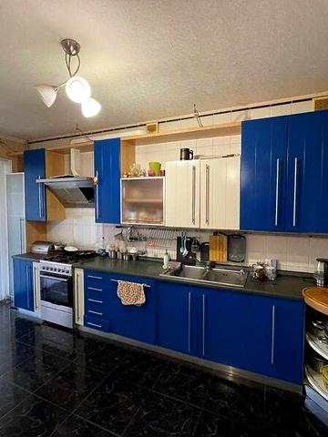 Продаж 3к Квартира вул. Млинова