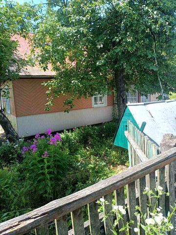 Продам хату в смт.Понінка