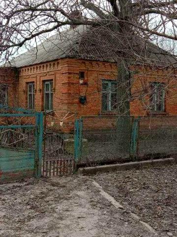 Продається житловий будинок
