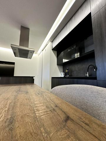 Відрадна вул., 15