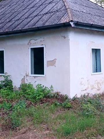 Продаеться будинок.  Дуже гарне місто під дачу