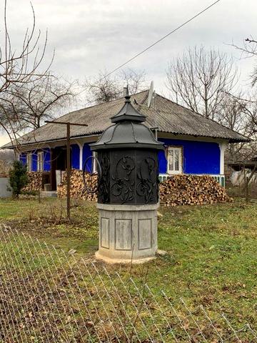 Продається господарство в селі Замостя