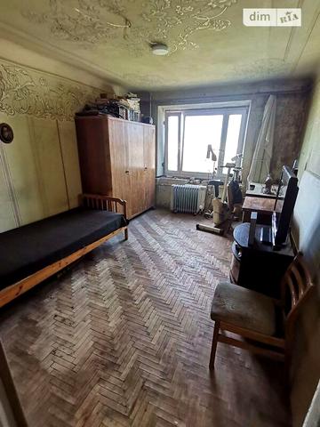 Продаж 3к Квартира Сластіона вулиця