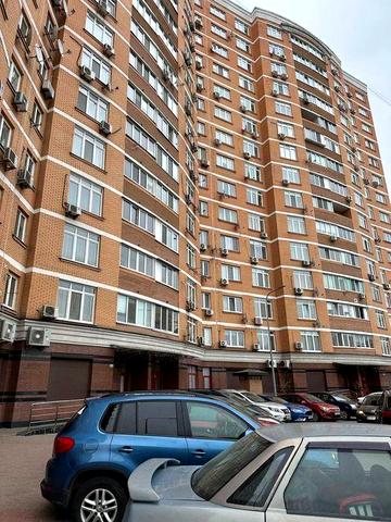 М.Вишневе. Продаж однокімгатної квартиры з меблями та технікою