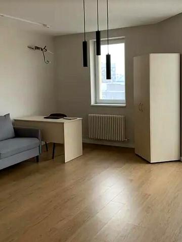 Молочна вул. (Кірова), 32