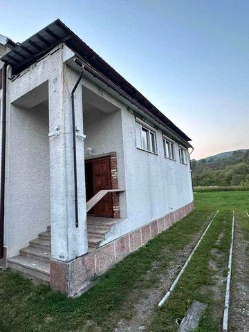 Продається будинок в смт. Великий Бичків