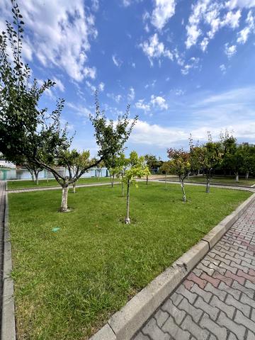 Київська вул.