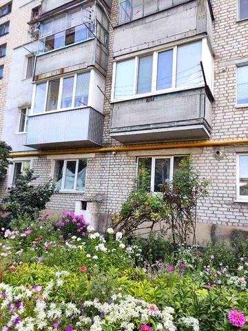 Продам 3 комнатную квартиру Чугуев