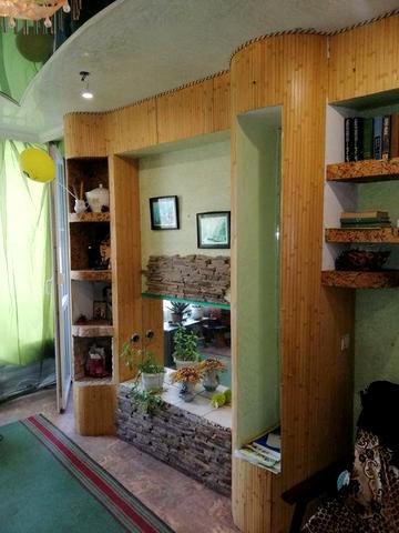 Продам 2 комнатную квартиру в Новомосковсковском районе. Мелиоративное