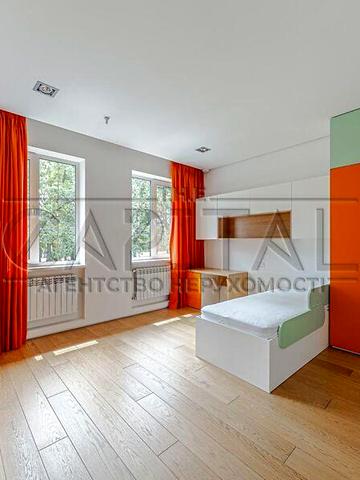 Продаж 5к Дім вул. Паркова