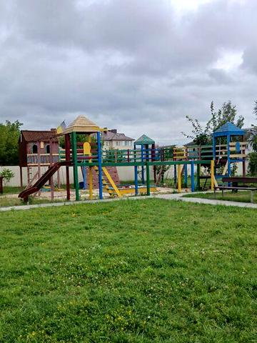 Продаж 2к Квартира вул. Шкільна