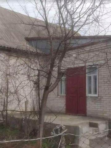 Продаж будинку в с. Калинове (Чапаївка) з гаражем і землею