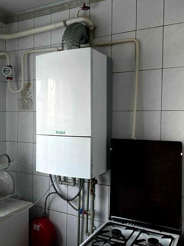 Продається двокімнатна квартира м. Гнівань