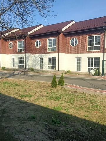 Керамічна, 8