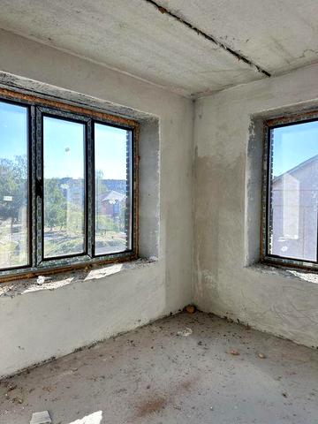 Квартира в новобудові в центрі 100кв м