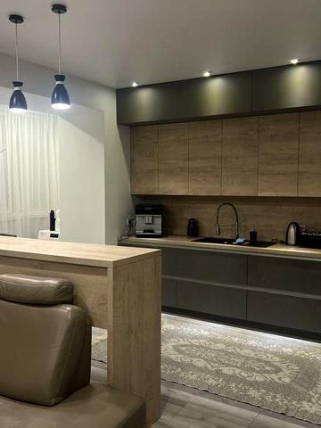 Продам стильну та комфортну 2 кімнатну квартиру