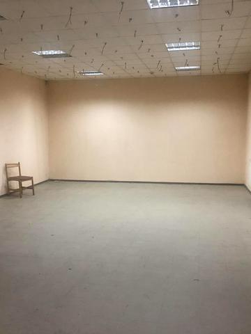 Різдвяна вул., 50