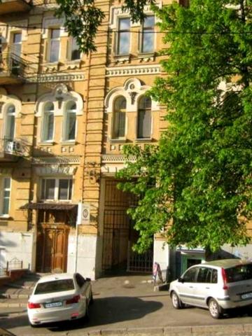 Лютеранська вул., 11