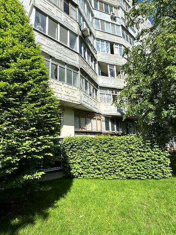 Продаж 3к Квартира Соборна (ІІІ Інтернаціоналу) вулиця