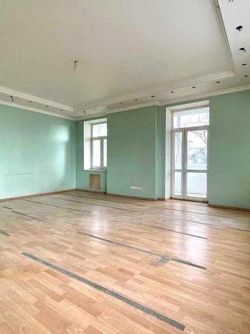 Продаж квартири по вул. Костольна, буд.6