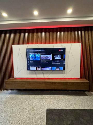 Оренда Дома Три Этажа + Парковка + Камуналка