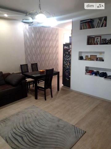 Продаж 3к Квартира Ковтуна вулиця