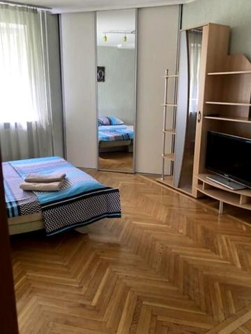 Квартира на Антоновича