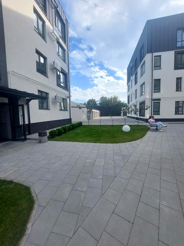 Уласа Самчука вул., 30Е