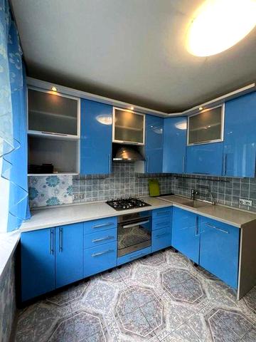 Продам 4к квартиру Гагарина Казакова Парк Правый берег