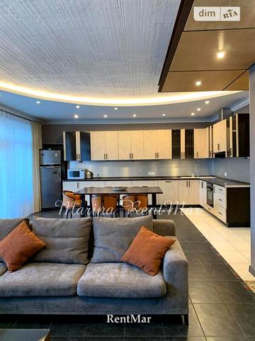 Довгострокова оренда 4к Частина будинку Новоберегова вулиця