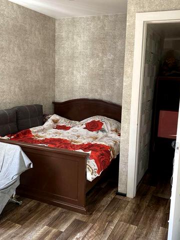 Продам квартиру 1комнатню с ремонтом.