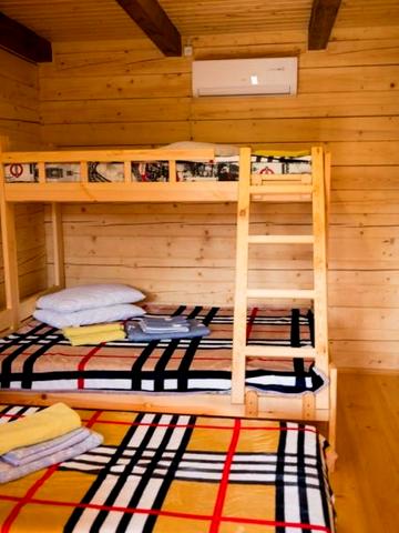 Номер четырехместный в отеле Rybatska 7