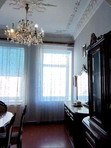 Продаж 2к Квартира Приморський бульвар