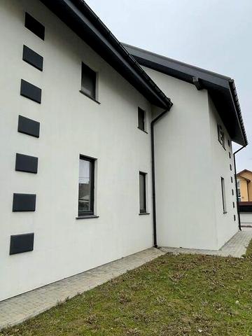 Продаж 5к Дім Крайня вулиця