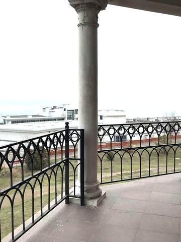 Продаж 2к Квартира Пляжна вулиця