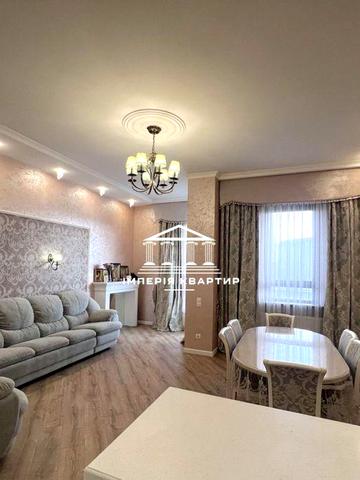 Аренда  3к.кВ. Центр пер. Банный 1, Дом на Набережной Новострой