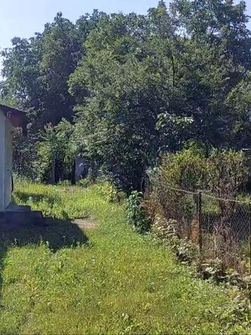 Продам будинок в смт Кути центр від власника