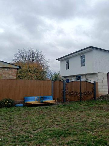 продаеться будинок