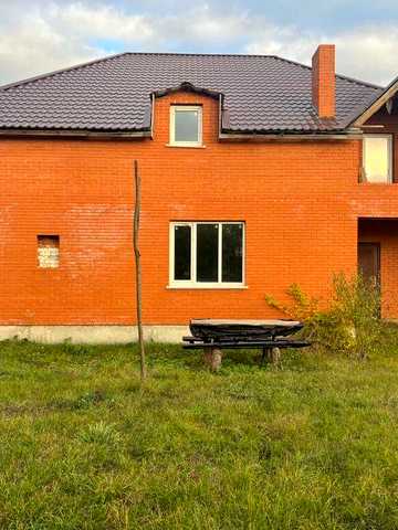 Продаж 5 кім будинку в Баришівці 250м2 в гарному районі - є відеоогяд!