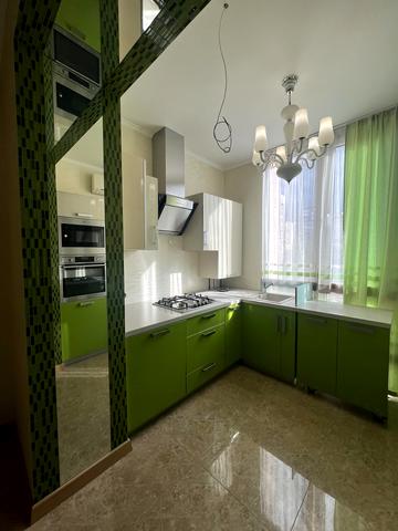 Сучасна вул., 8