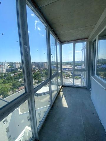 Степана Бандери вул., 2/1а