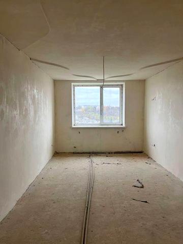 Продам 2-х кімнатну квартиру