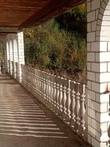 Новобудова із земельною ділянкою