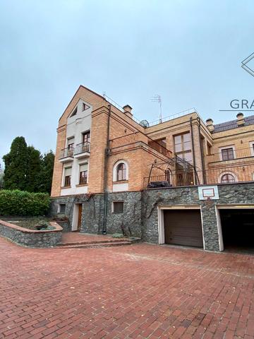 Красицького вул., 42