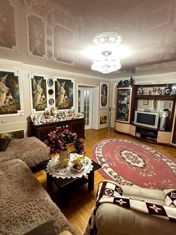 Василя Тютюнника вул. (Малишева), 11