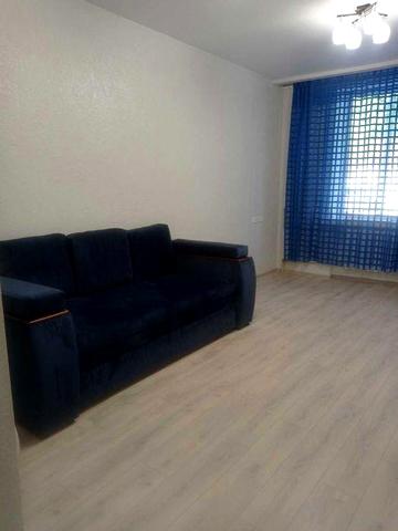 +Продам 2 ком. квартиру ул.Поточная 45000 дол.