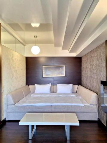 Самая большая кровать в Полтаве Сеть Alex Apartments