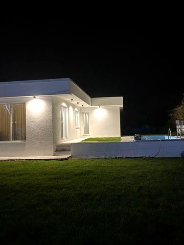 Продам Будинок з басейном та підвалом Киівс. обл, село Лютіж, Власник